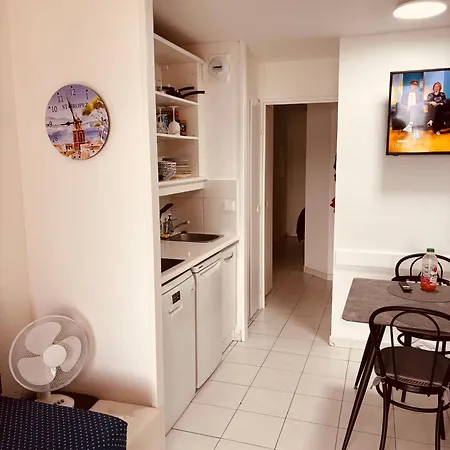 La Palme D'azur - Petersen App 610 * Канны